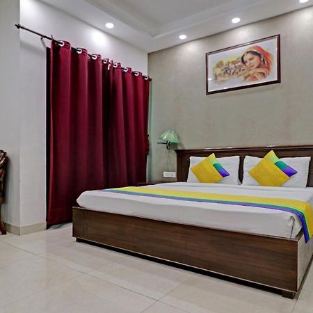 Itsy Hotels Hamlets Stay Noida Ngoại thất bức ảnh
