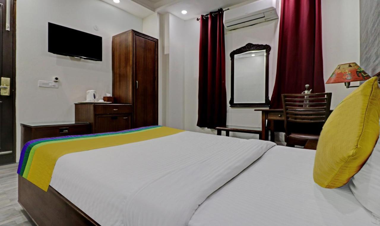 Itsy Hotels Hamlets Stay Noida Ngoại thất bức ảnh