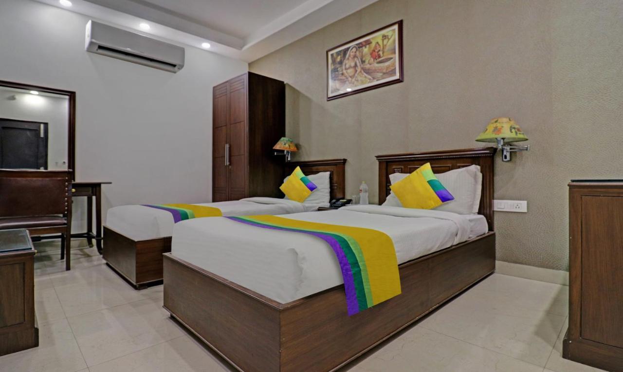 Itsy Hotels Hamlets Stay Noida Ngoại thất bức ảnh